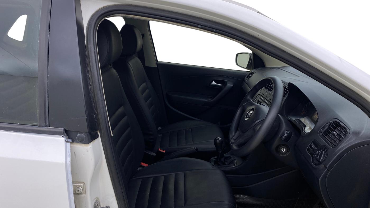 2014 Volkswagen Polo COMFORTLINE 1.2L PETROL, Petrol, Manual, 44,405 km, Right Side Front Door Cabin