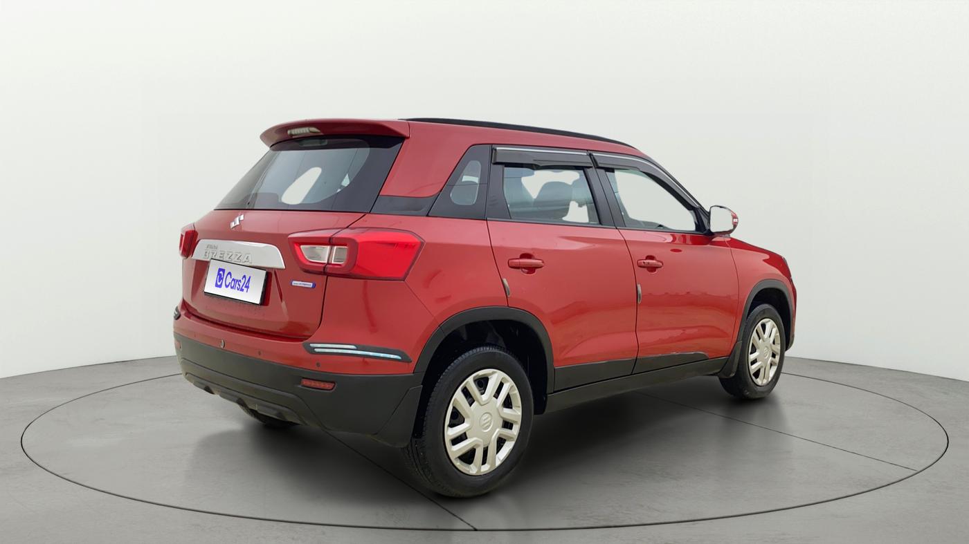 2022 Maruti Vitara Brezza VXI AT SHVS, Petrol, Automatic, 17,022 km, Right Back Diagonal