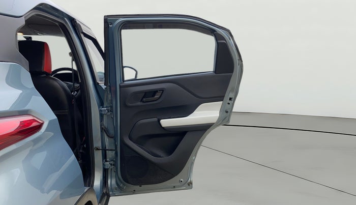 2022 Tata PUNCH ACCOMPLISHED MT, Petrol, Manual, 34,171 km, RHS Rear Door