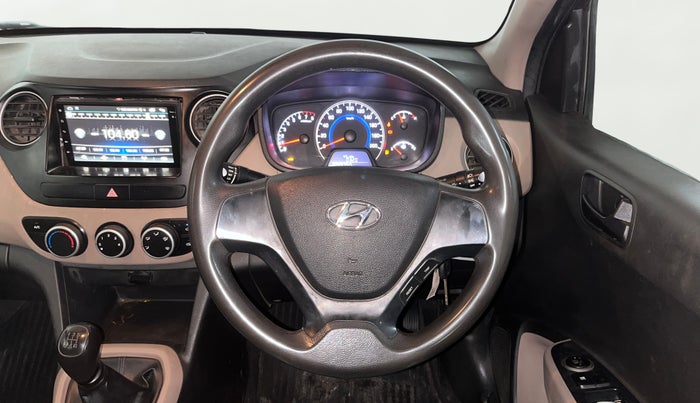 2017 Hyundai Grand i10 MAGNA 1.2 KAPPA VTVT, Petrol, Manual, 39,704 km, Steering Wheel Close Up