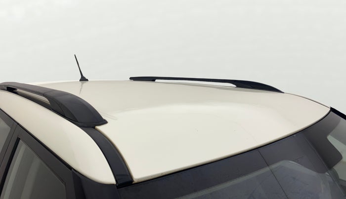 2019 Mahindra XUV300 W6 1.5 DIESEL, Diesel, Manual, 66,858 km, Roof