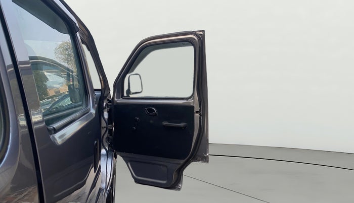 2020 Maruti Eeco 5 STR WITH A/C+HTR, Petrol, Manual, 65,614 km, RHS Front Door