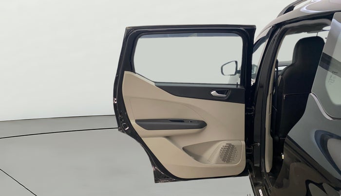 2024 Renault TRIBER RXZ, Petrol, Manual, 16,560 km, LHS Rear Door