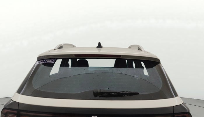 2023 Volkswagen TAIGUN  Topline 1.0 TSI AT (Electric Seats), Petrol, Automatic, 28,732 km, Rear Windshield