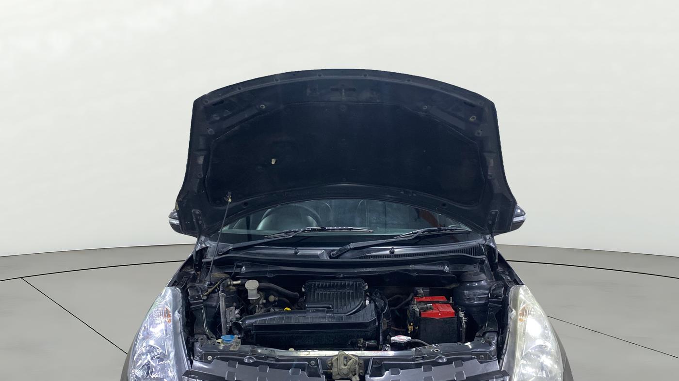 2017 Maruti Swift VXI, Petrol, Manual, 89,606 km, Open Bonet