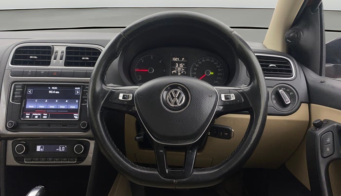 2019 Volkswagen Ameo HIGHLINE PLUS 1.5L AT 16 ALLOY, Diesel, Automatic, 1,11,009 km, Steering Wheel Close Up