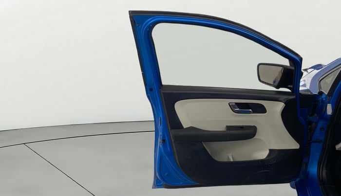 2022 Tata ALTROZ XZ PETROL, Petrol, Manual, 42,232 km, LHS Front Door