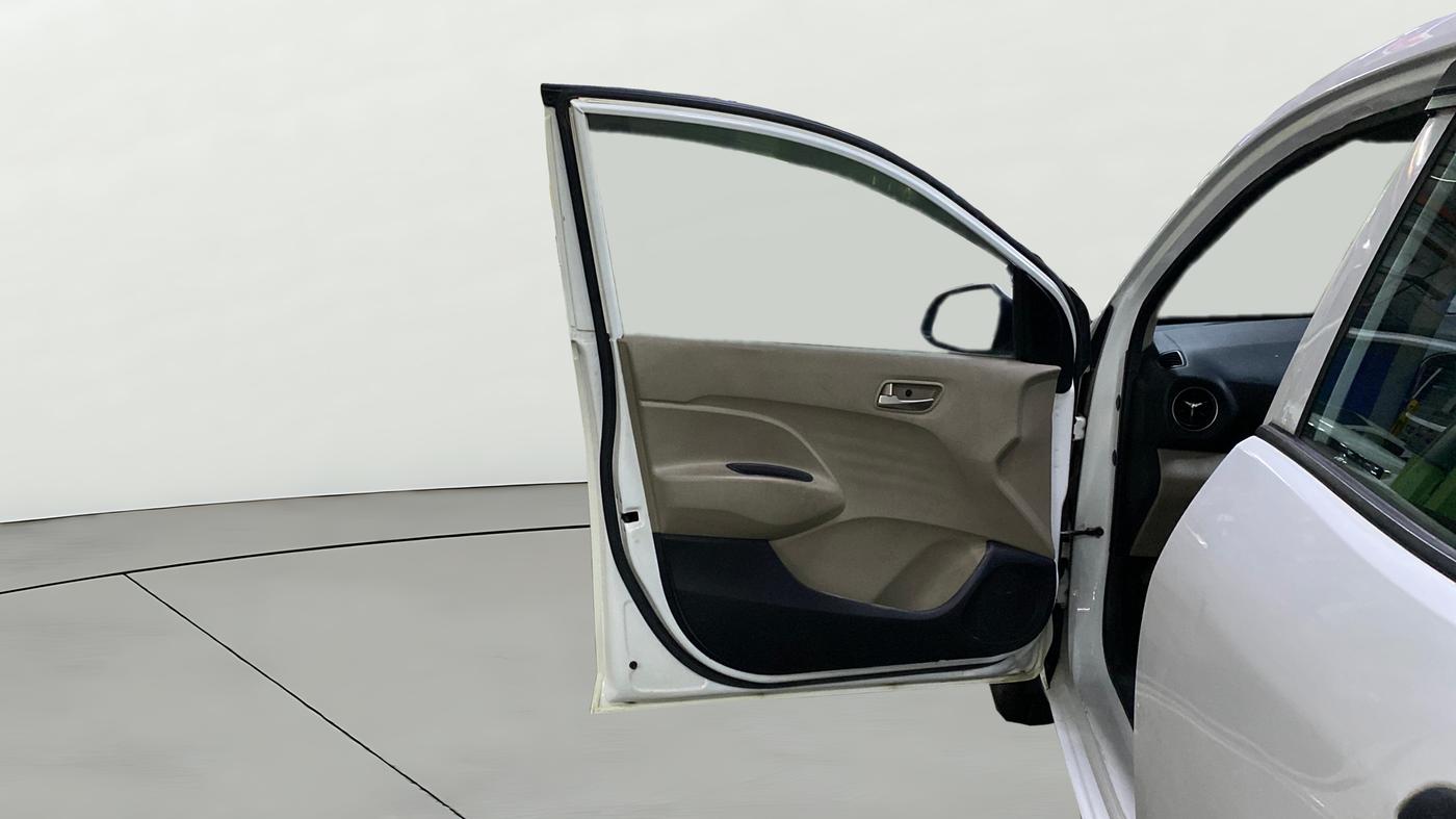 2018 Hyundai NEW SANTRO ASTA MT, Petrol, Manual, 54,887 km, LHS Front Door