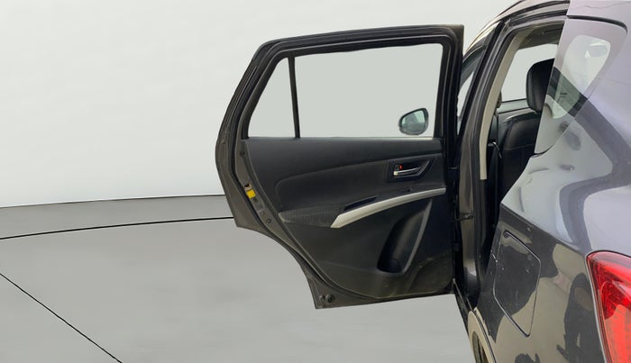 2017 Maruti S Cross ZETA 1.3, Diesel, Manual, 68,717 km, LHS Rear Door