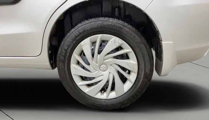 2014 Maruti Ertiga VXI, Petrol, Manual, 69,572 km, Left Rear Wheel