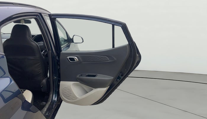 2020 Hyundai GRAND I10 NIOS SPORTZ AMT 1.2 KAPPA VTVT, Petrol, Automatic, 28,213 km, RHS Rear Door