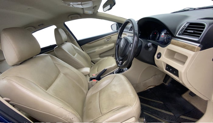 2019 Maruti Ciaz ALPHA  AT 1.5 SHVS PETROL, Petrol, Automatic, 26,650 km, Right Side Front Door Cabin