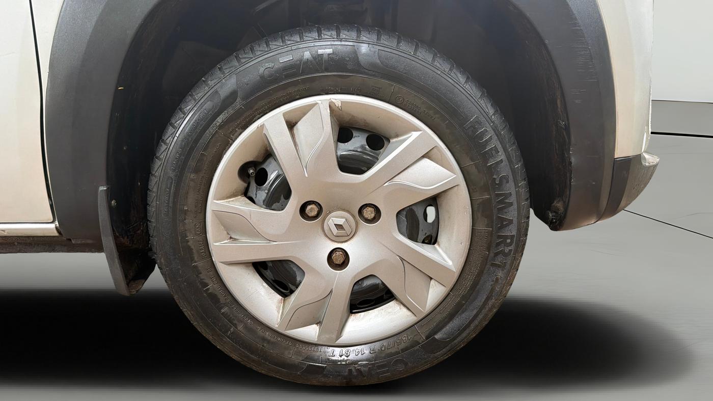 2020 Renault Kwid RXT 1.0 (O), Petrol, Manual, 68,431 km, Right Front Wheel