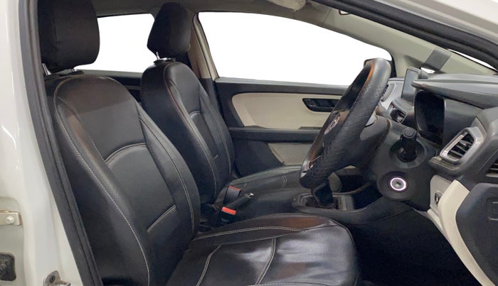 2021 Tata ALTROZ XM PLUS PETROL, CNG, Manual, 28,926 km, Right Side Front Door Cabin