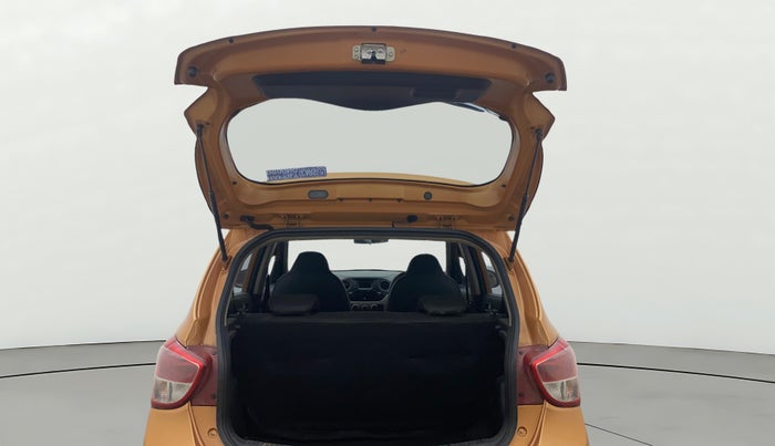 2015 Hyundai Grand i10 ASTA AT 1.2 KAPPA VTVT, Petrol, Automatic, 74,441 km, Boot Door Open