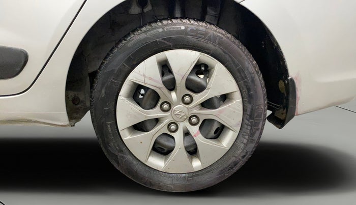 2015 Hyundai Xcent S 1.2, Petrol, Manual, 40,268 km, Left Rear Wheel
