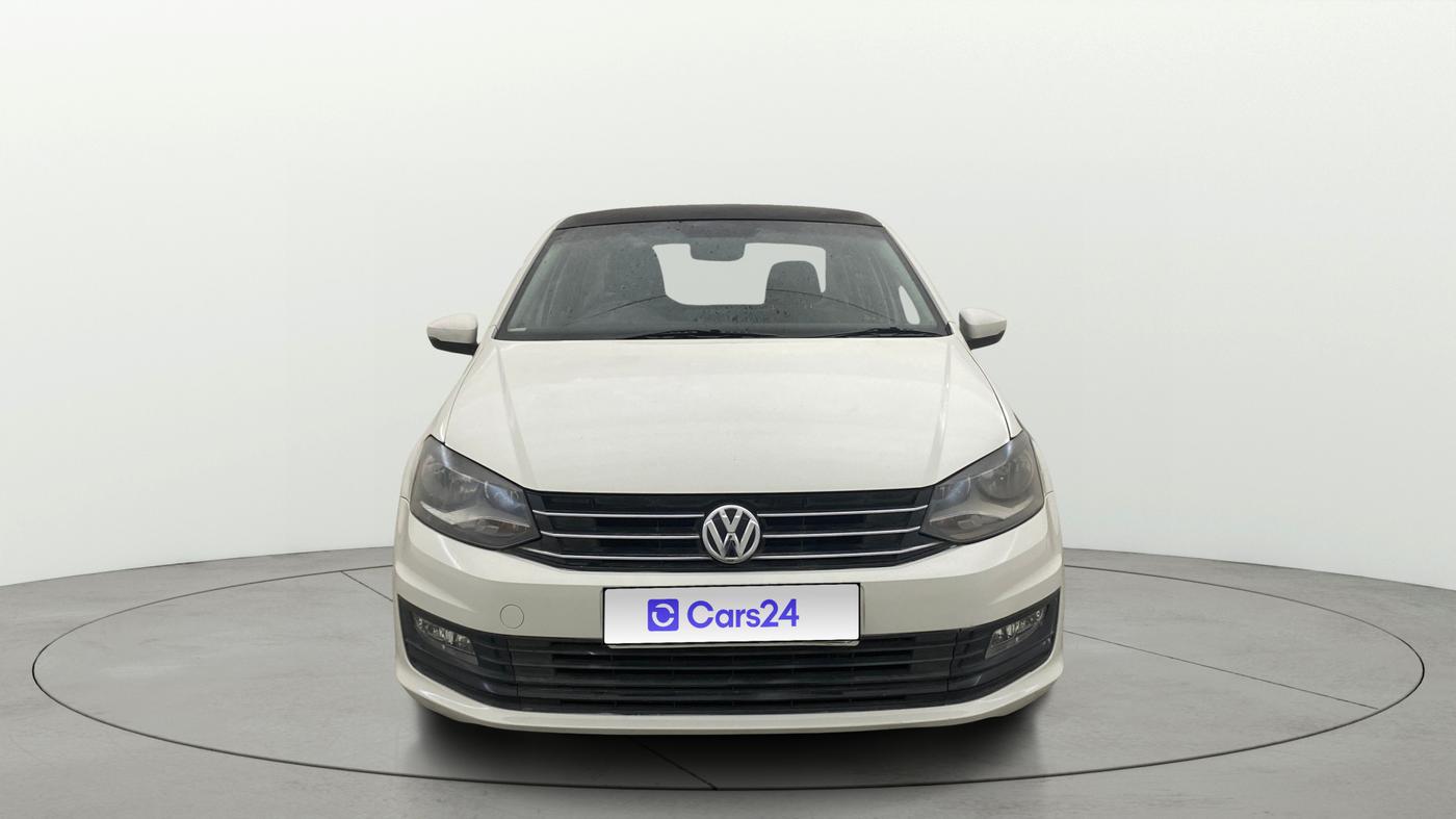 2016 Volkswagen Vento COMFORTLINE 1.2 TSI AT, Petrol, Automatic, 65,952 km, Front