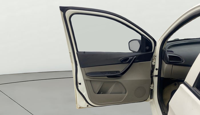 2017 Tata Tiago XM PETROL, Petrol, Manual, 1,46,478 km, LHS Front Door