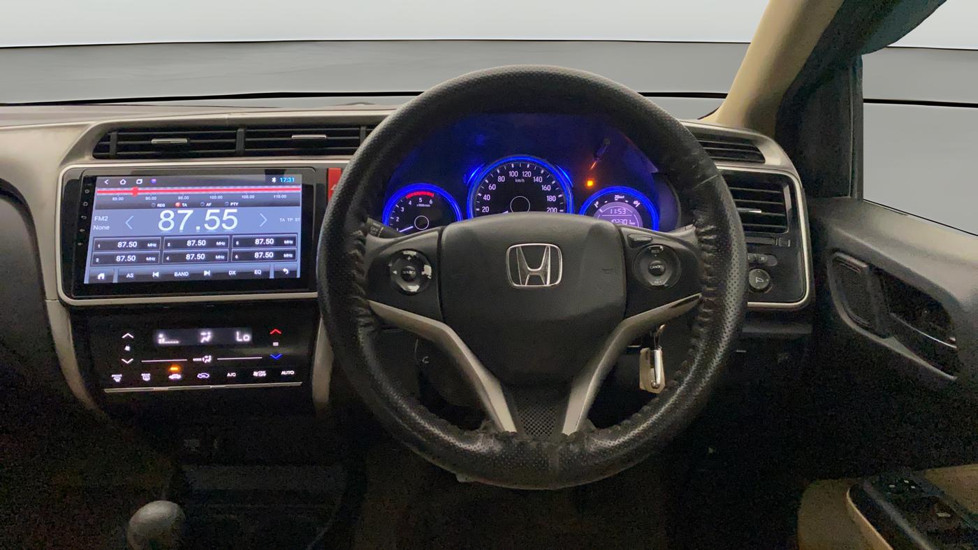 2014 Honda City 1.5L I-DTEC SV, Diesel, Manual, 1,02,292 km, Steering Wheel Close Up