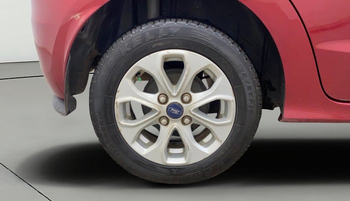 2015 Ford New Figo TREND 1.5L DIESEL, Diesel, Manual, 1,17,596 km, Right Rear Wheel