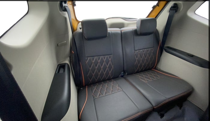 2021 Renault TRIBER RXZ, Petrol, Manual, 40,007 km, Third Seat Row ( optional )