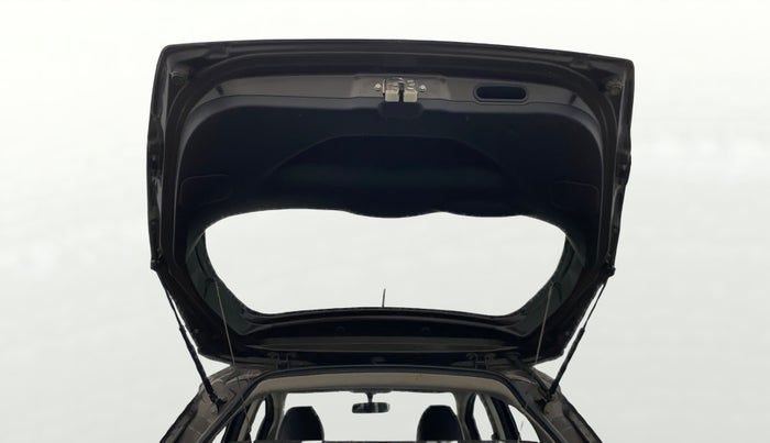 2018 Honda WR-V 1.2L I-VTEC VX MT, Petrol, Manual, 55,869 km, Boot Door Open