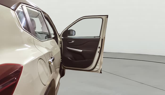 2021 Nissan MAGNITE XV PREMIUM, Petrol, Manual, 25,770 km, RHS Front Door