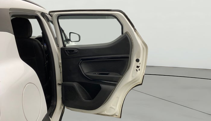 2022 Renault Kiger RXL MT, Petrol, Manual, 31,824 km, RHS Rear Door