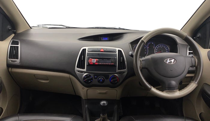 2013 Hyundai i20 MAGNA 1.2, Petrol, Manual, 90,911 km, Dashboard