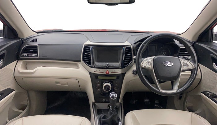 2021 Mahindra XUV300 W8 (O) 1.2 PETROL, Petrol, Manual, 55,687 km, Dashboard