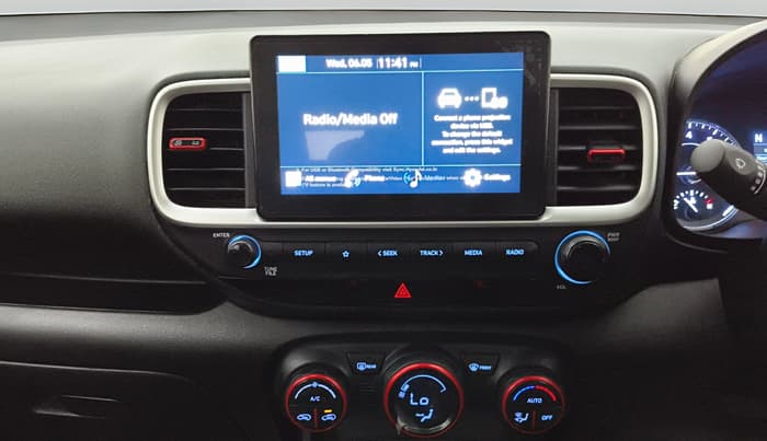 2021 Hyundai VENUE SX 1.0 TURBO IMT DUAL TONE, Petrol, Manual, 63,238 km, Air Conditioner