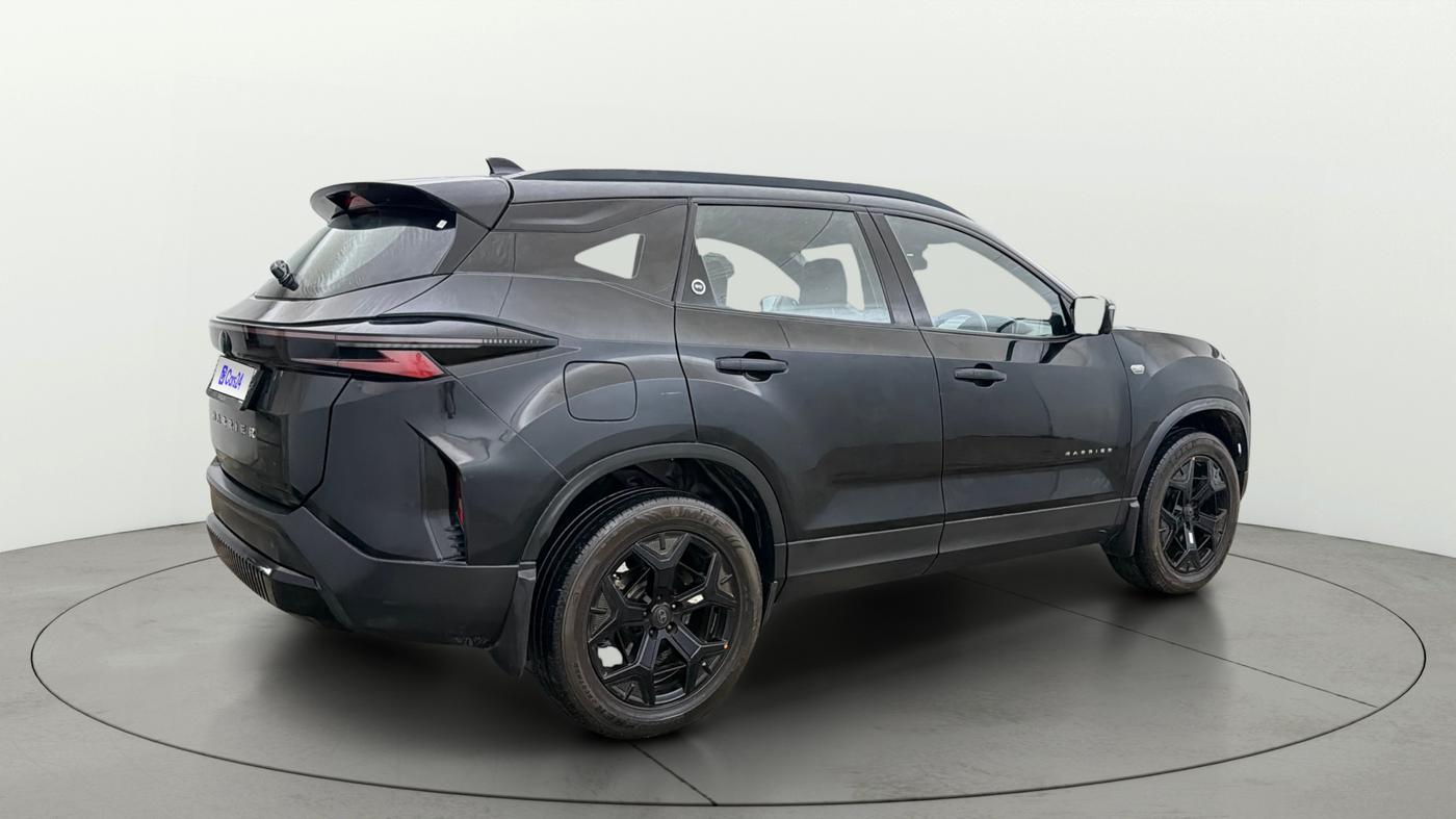 2024 Tata Harrier ADVENTURE PLUS DARK EDITION AT, Diesel, Automatic, 40,732 km, Right Back Diagonal