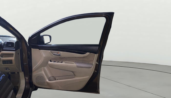 2016 Maruti Ciaz VXI, Petrol, Manual, 87,836 km, RHS Front Door