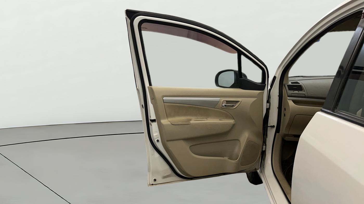 2016 Maruti Ertiga VXI, Petrol, Manual, 96,727 km, LHS Front Door