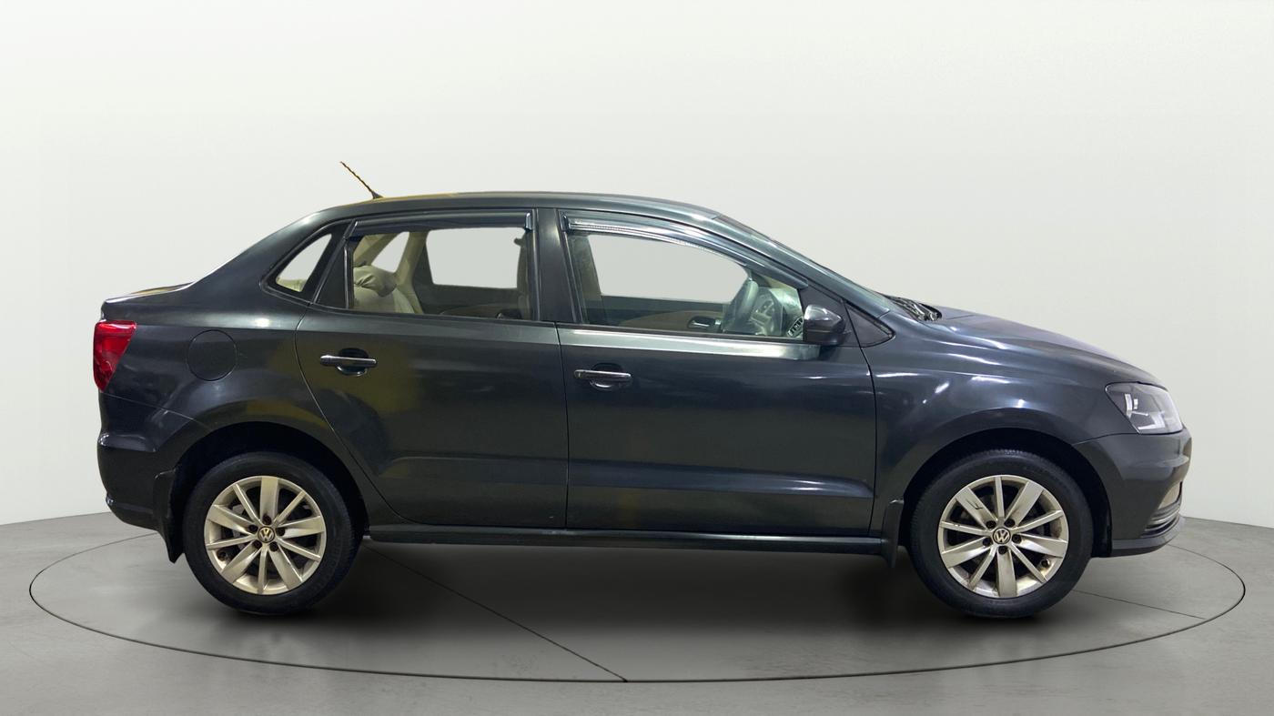 2017 Volkswagen Ameo HIGHLINE PLUS 1.5L 16 ALLOY, Diesel, Manual, 93,656 km, Right Side View