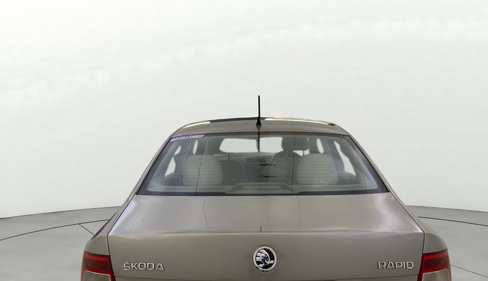 2013 Skoda Rapid ELEGANCE 1.6 MPI MT, Petrol, Manual, 11,245 km, Rear Windshield