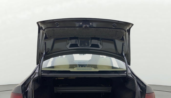 2020 Skoda Rapid 1.0 AMBITION TSI MT, Petrol, Manual, 82,390 km, Boot Door Open