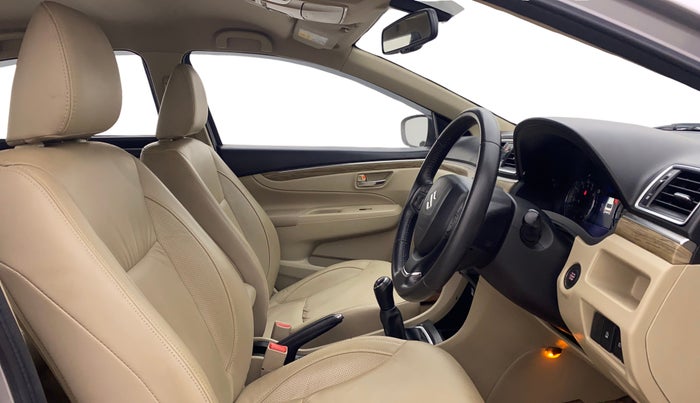 2019 Maruti Ciaz ALPHA 1.5 SHVS PETROL, Petrol, Manual, 49,726 km, Right Side Front Door Cabin