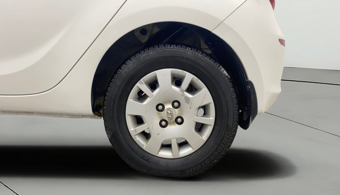 2013 Hyundai i20 ERA 1.2, Petrol, Manual, 77,686 km, Left Rear Wheel