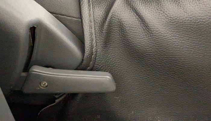 2018 Maruti Alto 800 LXI, Petrol, Manual, 49,670 km, Driver Side Adjustment Panel