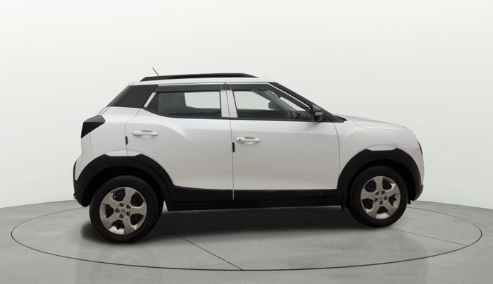 2024 Mahindra XUV 3XO MX2 Pro 1.2 L TCMPFI AT, Petrol, Automatic, 11,056 km, Right Side View