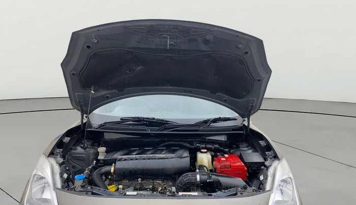 2018 Maruti Swift VDI AMT, Diesel, Automatic, 74,796 km, Open Bonet