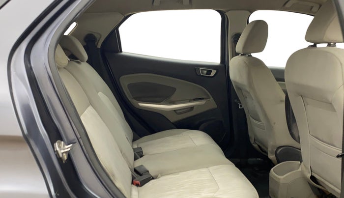 2013 Ford Ecosport TITANIUM 1.5L DIESEL, Diesel, Manual, 73,126 km, Right Side Rear Door Cabin