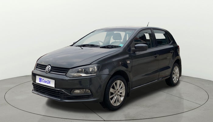 2015 Volkswagen Polo HIGHLINE1.2L, Petrol, Manual, 76,881 km, Left Front Diagonal