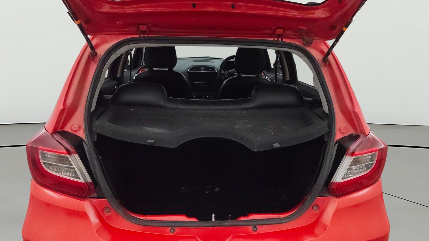 2020 Tata Tiago XZ PETROL, Petrol, Manual, 70,361 km, Boot Open Zoomed View