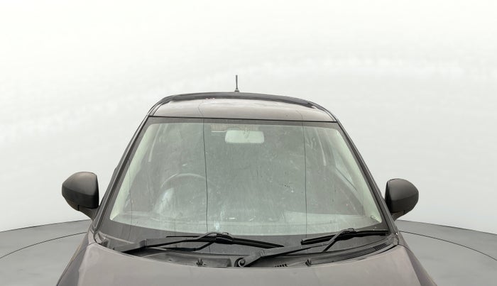 2017 Maruti Swift LXI (O), Petrol, Manual, 38,964 km, Front Windshield