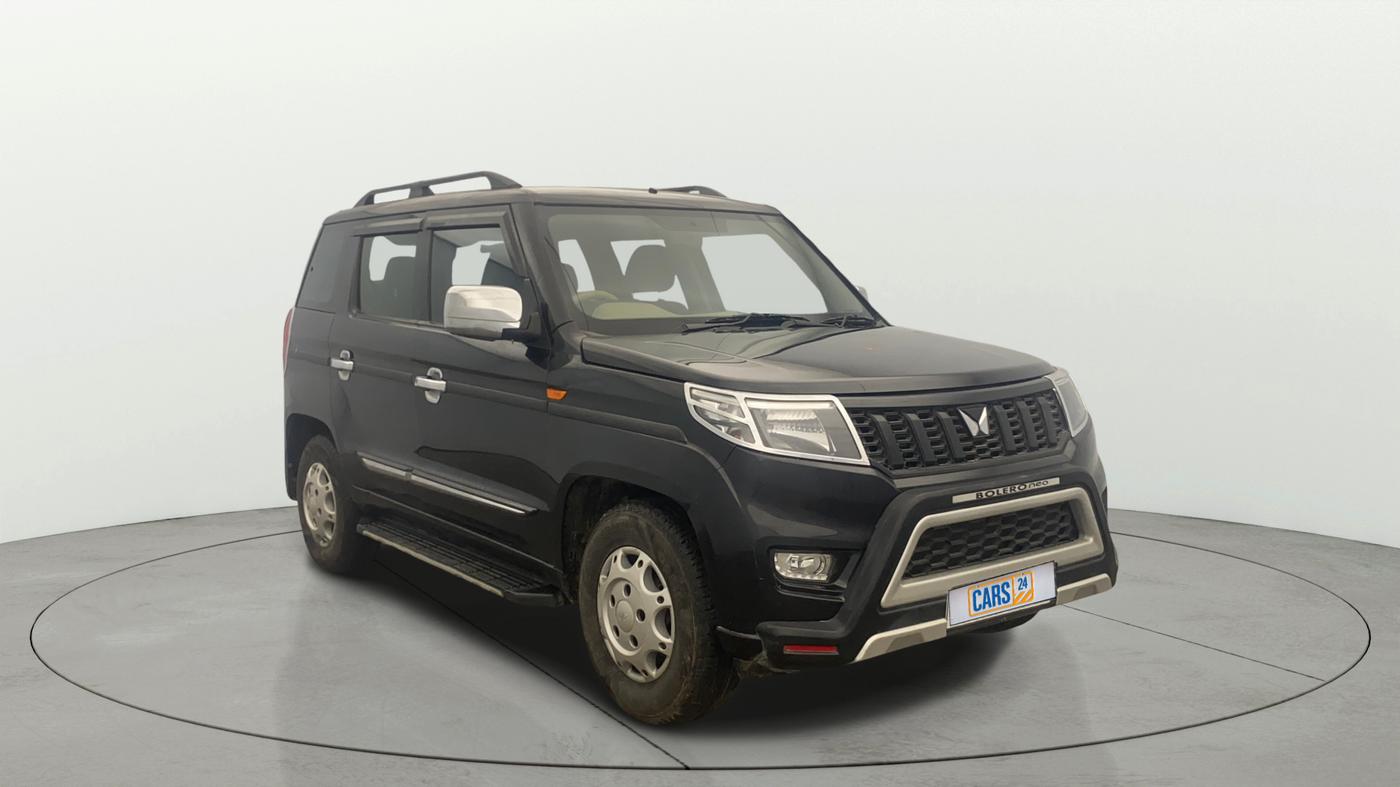 2023 Mahindra BOLERO NEO N 4, Diesel, Manual, 18,923 km, Right Front Diagonal