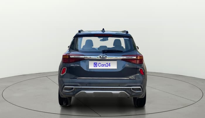 2020 KIA SELTOS HTX 1.5 PETROL, Petrol, Manual, 1,05,591 km, Back/Rear