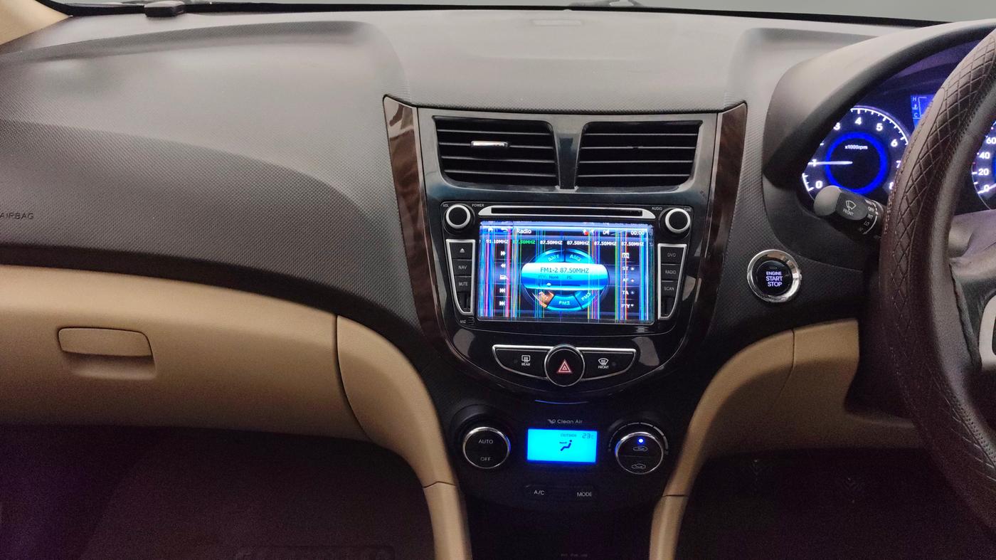 2014 Hyundai Verna FLUIDIC 1.6 VTVT SX OPT, Petrol, Manual, 47,752 km, Air Conditioner