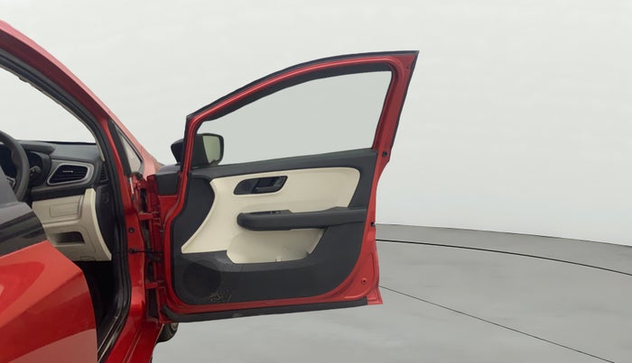 2021 Tata ALTROZ XE PETROL, Petrol, Manual, 23,294 km, RHS Front Door